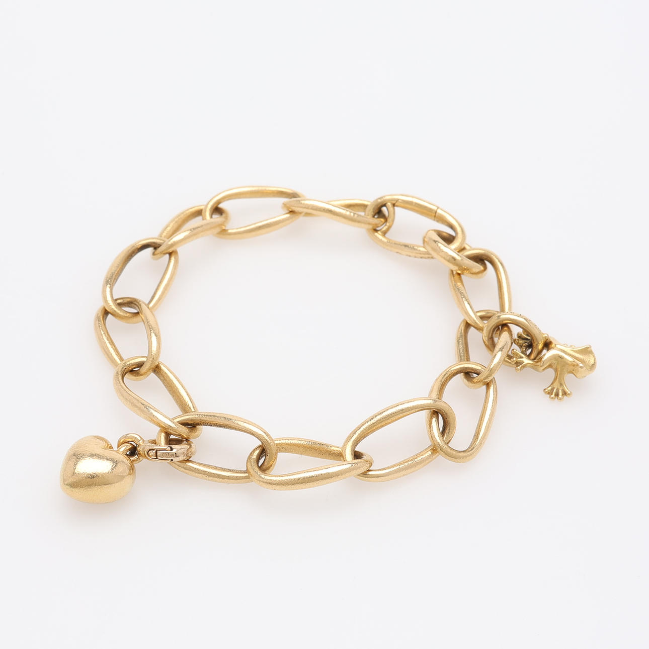 Crafoord Auktioner Lund Charlotte Lynggaard armlänk “love bracelet” såld för 91.025 kr